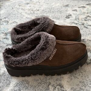 Skechers Chunky Faux Fur Clog Slipper Chocolate Brown